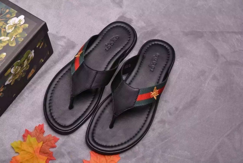 Gucci Men Slippers_210